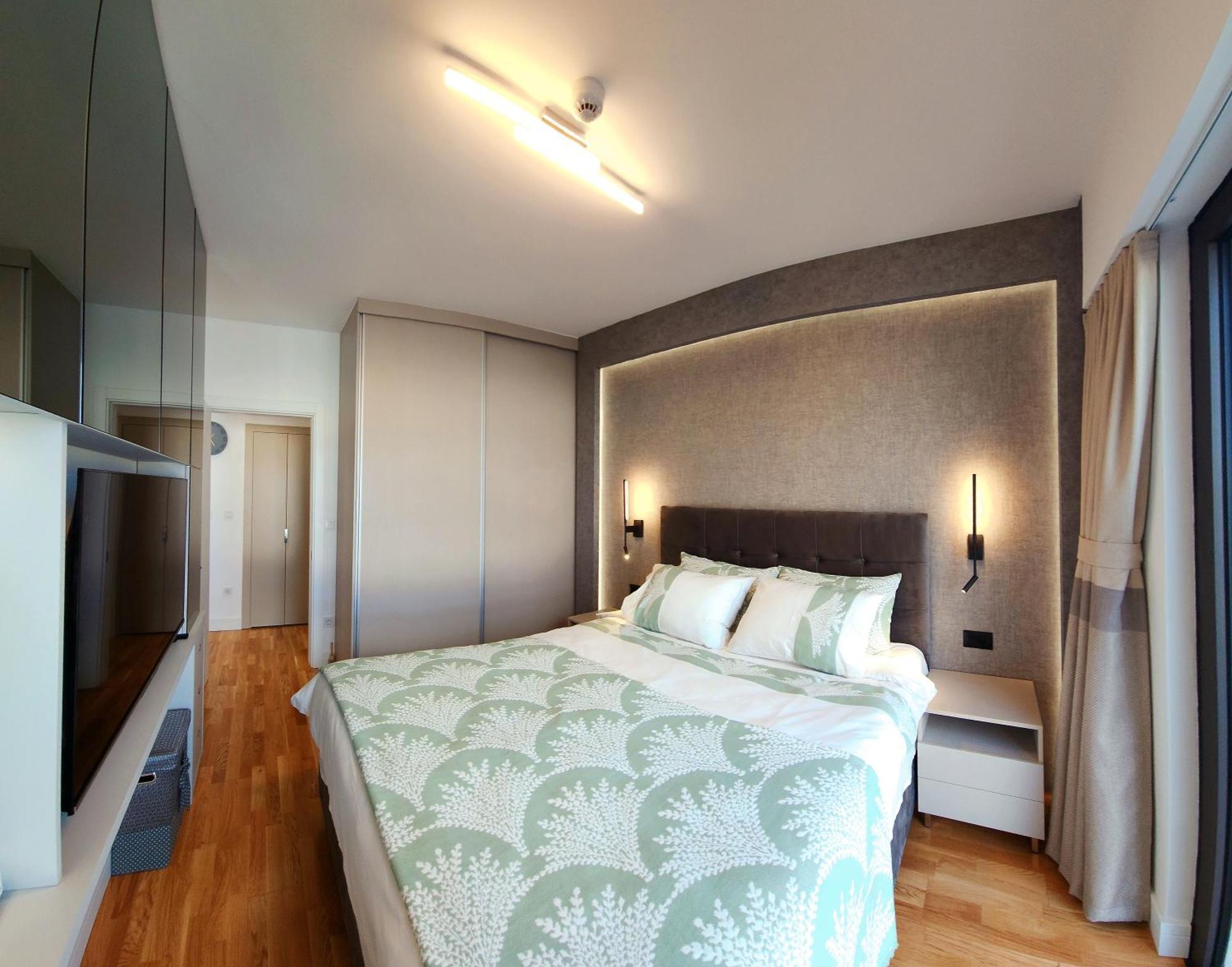 Diamond Residences 10Th Fl. Lux Apt. W/ City View Skopje Esterno foto